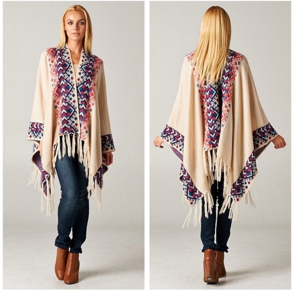 Lovestitch | Boho Tribal Fringe Poncho